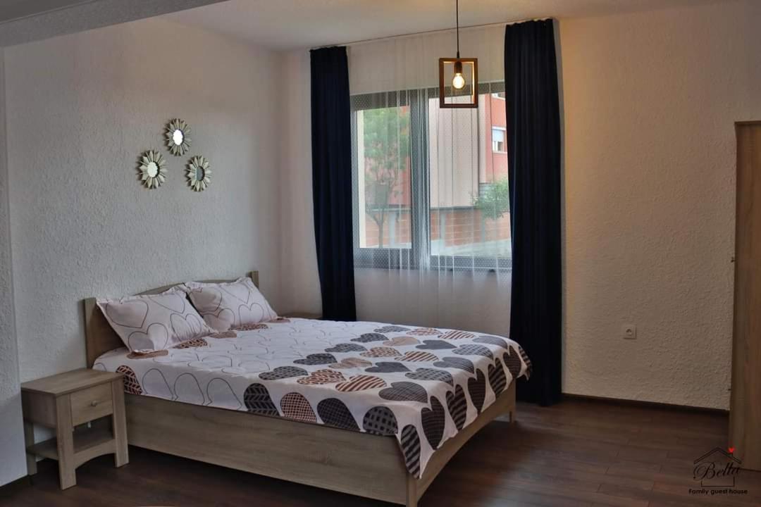 Bella Family Guest House Saparewa Banja Exterior foto